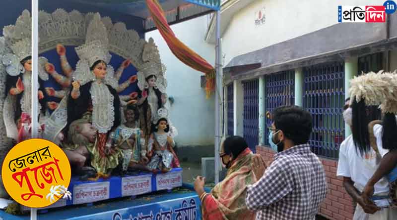 করোনা কাঁটায় বন্ধ প্রতিমা দর্শন? ভ্রাম্যমাণ দুর্গাপুজোর আয়োজন করে তাক লাগালেন উদ্যোক্তারা