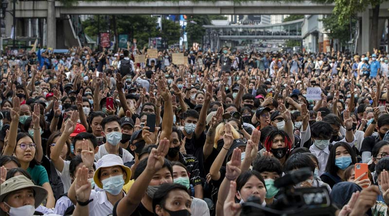 Thailand cancels emergency decree in bid to calm protests । Sangbad Pratidin