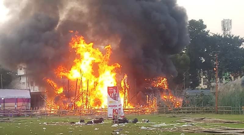 সাতসকালে সল্টলেকের পুজো মণ্ডপে ভয়াবহ অগ্নিকাণ্ড, ধোঁয়ায় ঢাকল এলাকা
