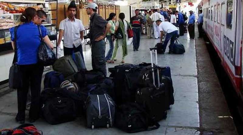 Bengali news: Rail is starting new service to carry luggage of passengers name 'Bag on Wheel' | Sangbad Pratidin