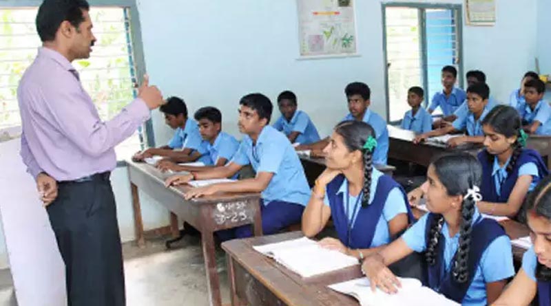 Transfer order on way! Bengal teachers on que sighs relief | Sangbad Pratidin