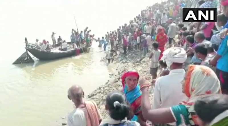 Boat carrying over 100 people capsizes in Bihar's Bhagalpur, several feared drowned | Sangbad Pratidin