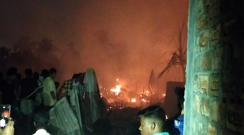 নিউটাউনের ঝুপড়িতে ভয়াবহ অগ্নিকাণ্ড, ভস্মীভূত কমপক্ষে ৩৫টি ঘর