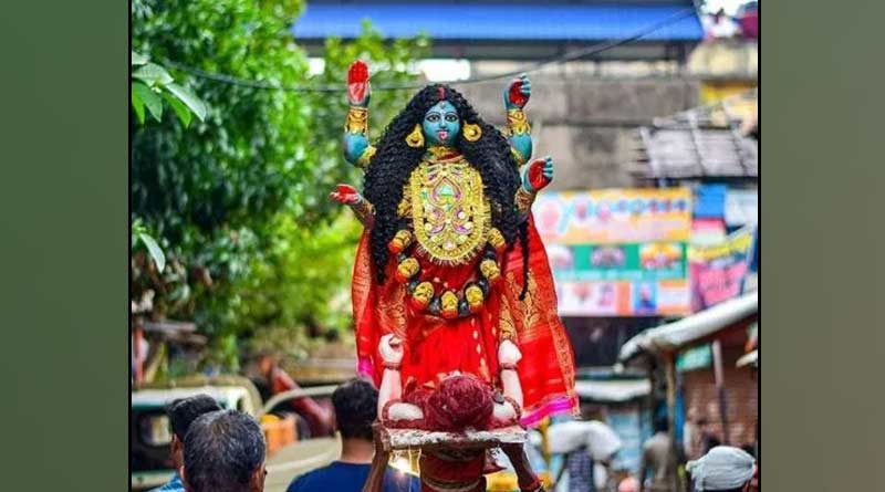 করোনা কাঁটা কাঁকসায়, আদালতের নির্দেশে কালীপুজোর বিসর্জনের রীতিতে ছেদ