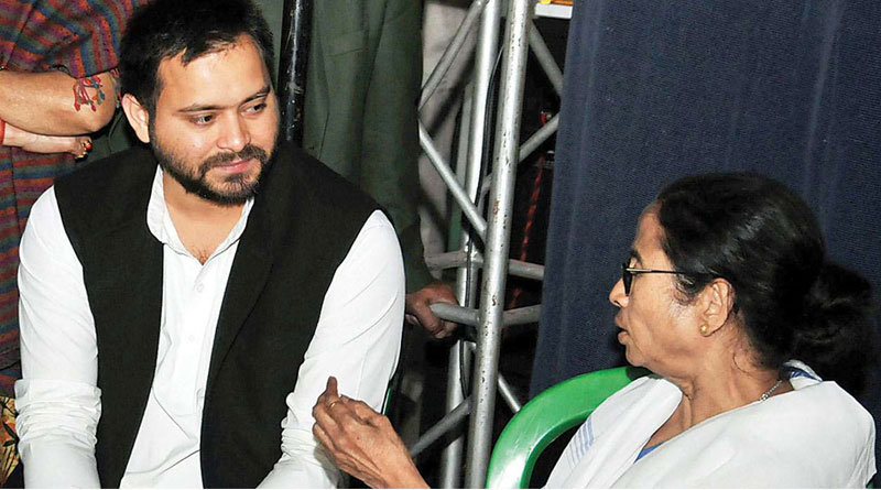 তেজস্বীকে ফোন, বিহারে দুর্দান্ত লড়াইয়ের জন্য অভিনন্দন মমতার