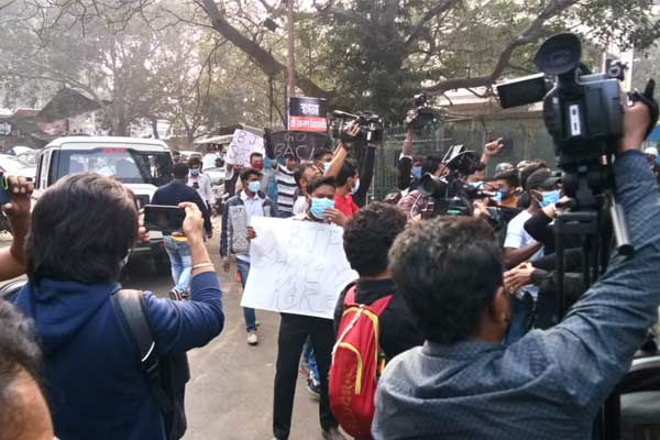 BJP leader JP Nadda faces protest in Kolkata 