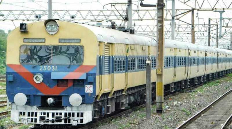 Bengali news: Non Suburban Train service resumes in districts of West Bengal | Sangbad Pratidin