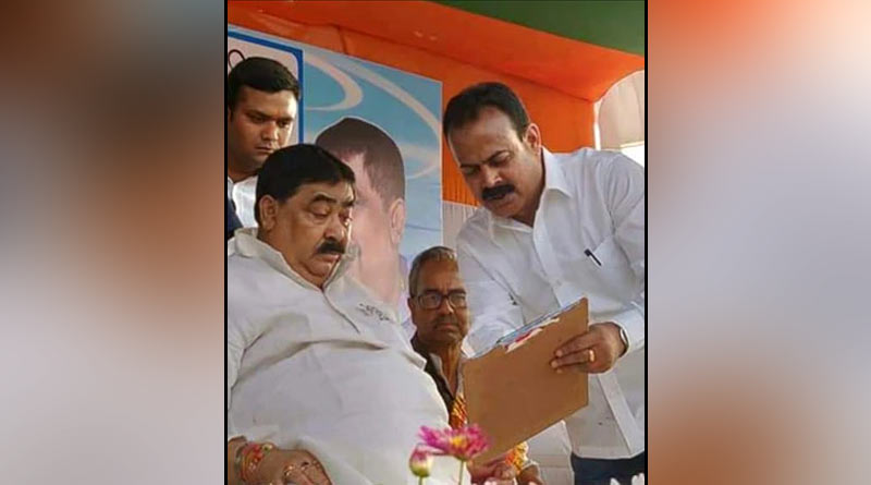 ‘ভাইপো’কে নিয়ে বিতর্কিত ফেসবুক পোস্ট! চাপে পড়ে ভুয়ো বলে দাবি অনুব্রত ঘনিষ্ঠ তৃণমূল নেতার