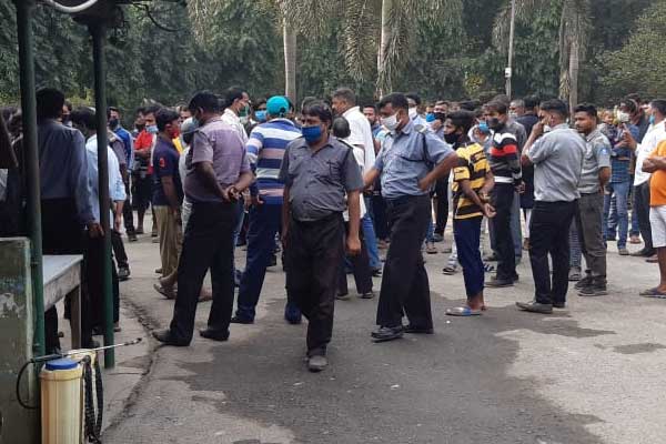 Demonstration over recruitment at Alipore Zoo