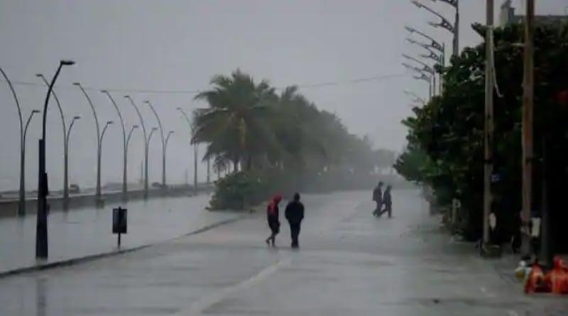 Chennai and many other parts of Tamil Nadu get heavy rain; spells to continue Sangbad Pratidin