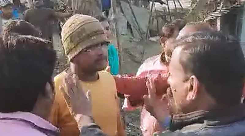 জমি দখলের প্রতিবাদ করায় প্রহৃত ক্যানসার আক্রান্ত পেট্রল পাম্প মালিক, কাঠগড়ায় তৃণমূল