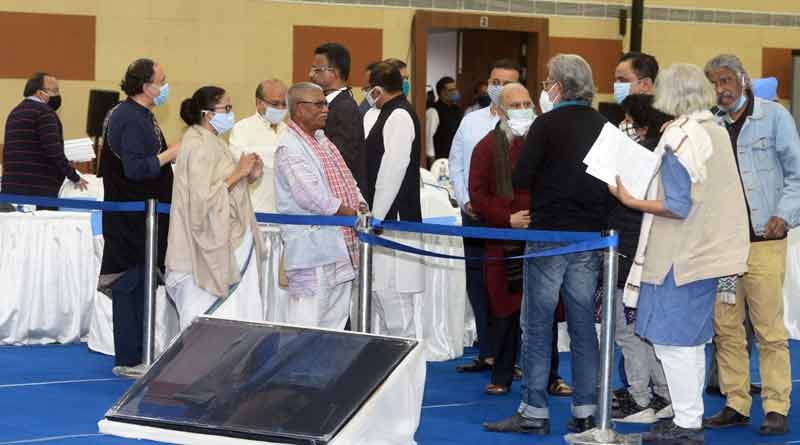 নীতি আয়োগের পালটা, নেতাজি কমিটির বৈঠকে ‘বাংলা প্ল্যানিং কমিশন’ তৈরির ঘোষণা মুখ্যমন্ত্রীর