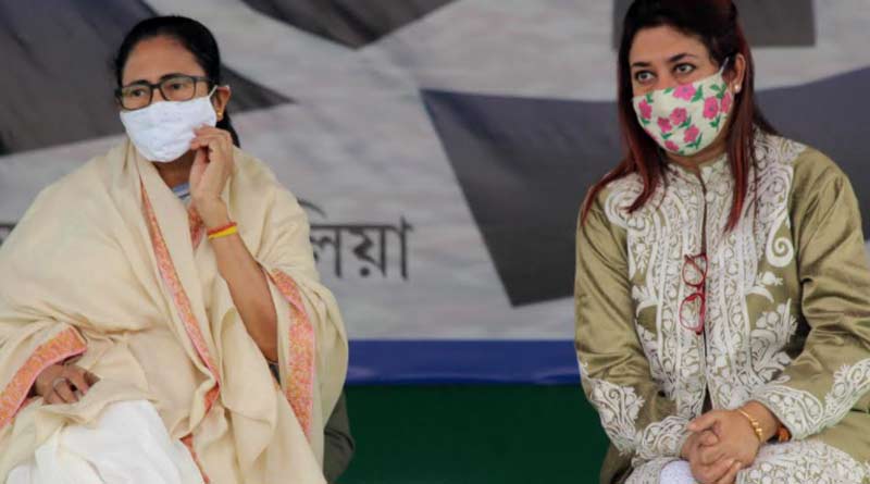 ‘সুযোগ দিচ্ছেন, ভোট না দিলে বেইমানি হবে’, পুরুলিয়ার মঞ্চ থেকে আরজি শতাব্দীর