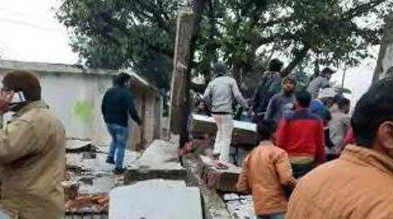 উত্তরপ্রদেশে শ্মশানের ছাদ ভেঙে ভয়াবহ দুর্ঘটনায় মৃত অন্তত ১৮, তদন্তের নির্দেশ যোগীর