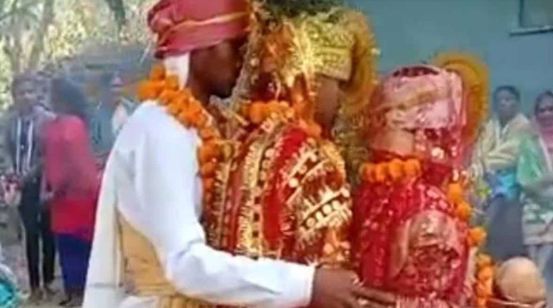 Chattisgarh Man marries two girlfriends in same mandap |Sangbad Pratidin