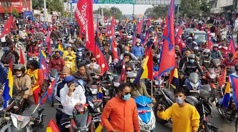 নেপালে ফের রাজতন্ত্র ও হিন্দু রাষ্ট্রের দাবিতে বিক্ষোভ, কাঠমাণ্ডুর রাস্তায় জনতার ঢল