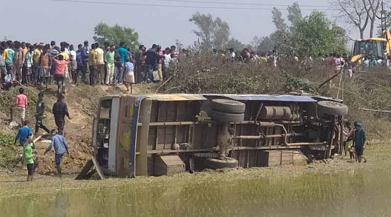 Accident in Chandrakona, 25 people injured 