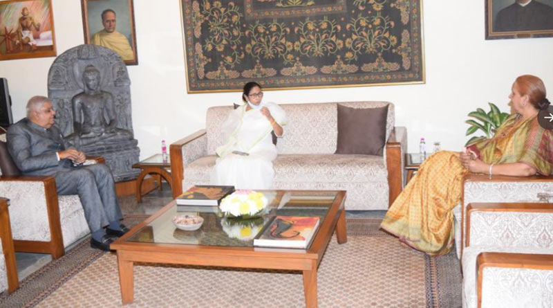 CM Mamata Banerjee meets Governor Jagdeep Dhankhar at Rajbhaban on Thursday|SangbadPratidin