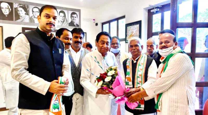 Congress welcomes 'Nathuram Godse bhakt' Babulal Chaurasia into party fold, inducted by 'Hanuman bhakt' Kamal Nath | Sangbad Pratidin
