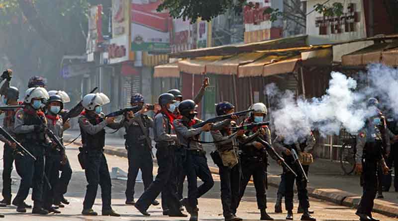 7 Killed In Shooting At Myanmar Protest Against Military Coup | Sangbad Pratidin