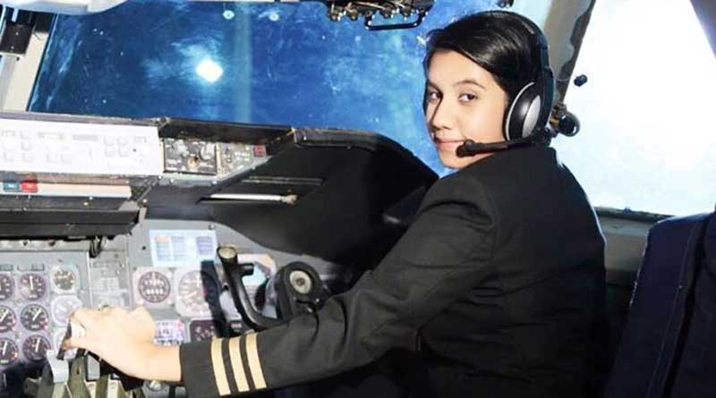 Kashmir's 25-yr-old Ayesha Aziz becomes India's youngest female pilot, says 'people of Valley are doing great' | Sangbad Pratidin