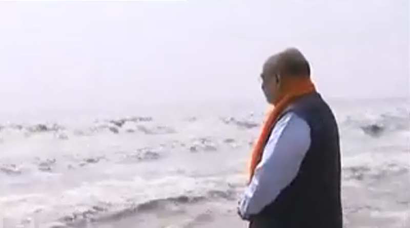 The Home Minister is offering pujo at Kapilmuni's ashram