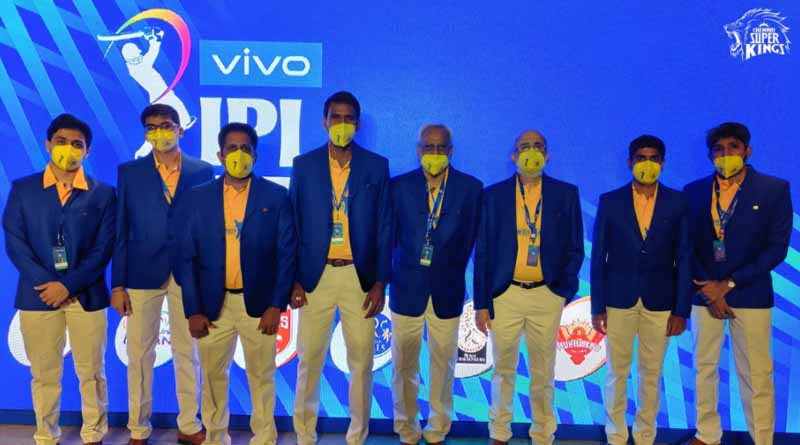 নিলামে বিশেষ টি-শার্ট পরে এল গোটা CSK দল, জানেন কী লেখা ছিল তাতে?
