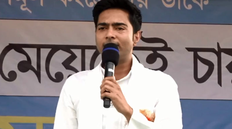 ‘আগে মহিলাদের জন্য রেলের ভাড়া মকুব করে দেখাক’, ইস্তাহার নিয়ে বিজেপিকে খোঁচা অভিষেকের