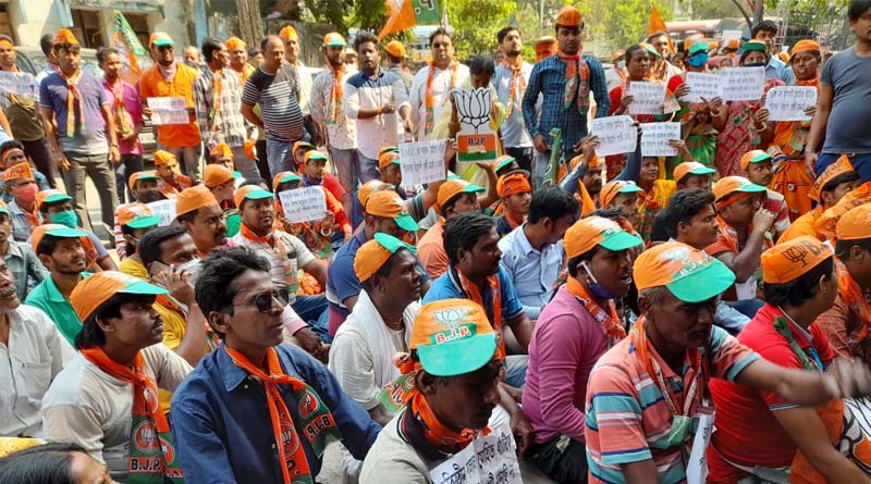 প্রার্থী বদলের দাবিতে উত্তপ্ত খাস কলকাতা, বিজেপি পার্টি অফিসের বাইরে কর্মী বিক্ষোভ