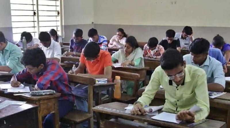 অঙ্ক, পদার্থবিদ্যা না পড়লেও সুযোগ মিলবে ইঞ্জিনিয়ারিংয়ে! নয়া নির্দেশিকা ঘিরে বিতর্ক