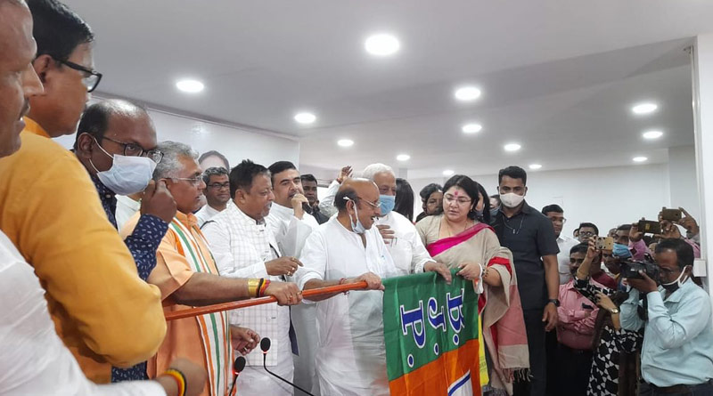 ভোটের আগে দল ছাড়ার হিড়িক, তৃণমূলের হাতছাড়া মালদহ জেলা পরিষদ
