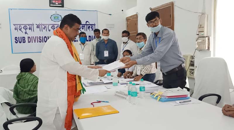 ‘মমতাকে হারিয়েই ছাড়ব’, নন্দীগ্রাম কেন্দ্র থেকে মনোনয়ন পেশ করে হুঙ্কার শুভেন্দুর
