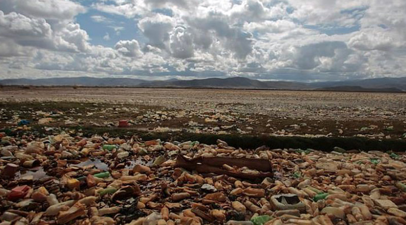 Bolivia’s ‘lake of plastic’ is more plastic than water । Sangbad Pratidin