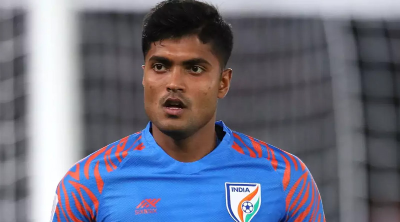 চিকিৎসার জন্য কলকাতায় আসা বাংলাদেশি ফুটবলারের পাশে প্রীতম কোটাল