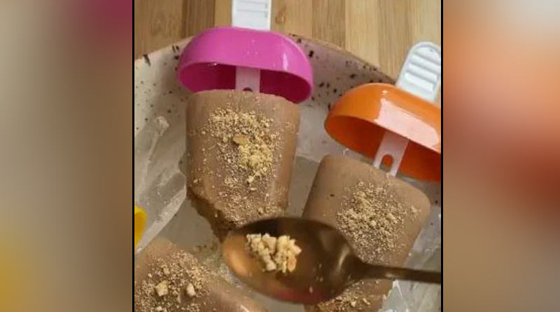 Mumbai woman makes popsicles with crushed biscuits and chai ।Sangbad Pratidin