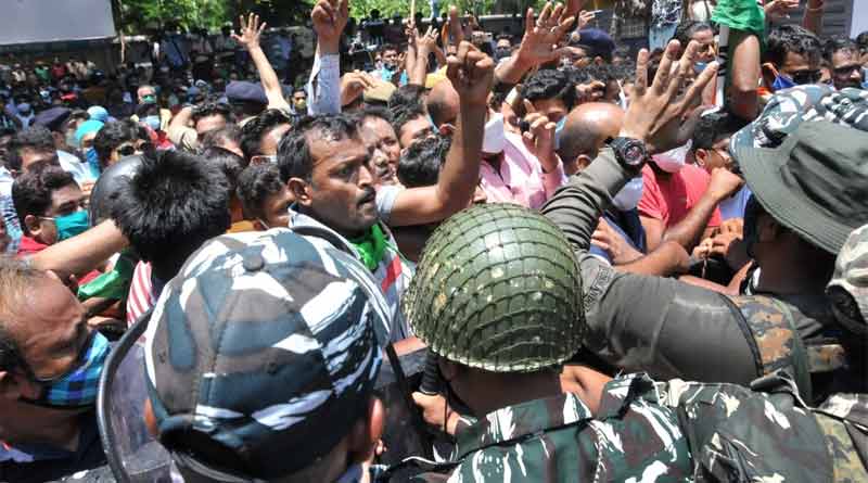 নিজাম প্যালেসে বিক্ষোভের ঘটনায় গ্রেপ্তার ৪, বাকিদের খোঁজে জারি তল্লাশি