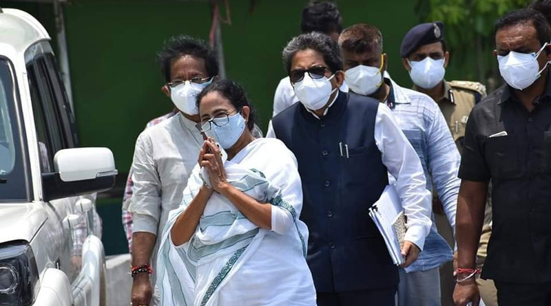 ‘বাংলার বাঘিনী ১, দিল্লির কাগুজে বাঘ ০’, আলাপন ইস্যুতে মমতার পাশে সব বিরোধীরা