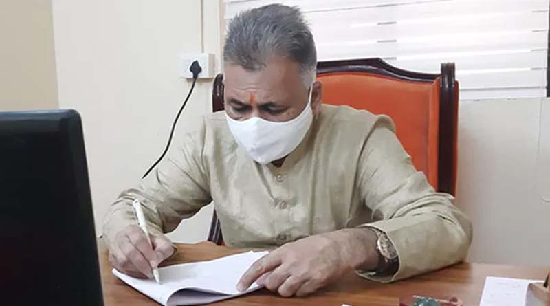 ‘মরে যান’, স্কুলের ফি নিয়ে অভিযোগ করতেই মন্তব্য মধ্যপ্রদেশের শিক্ষামন্ত্রীর