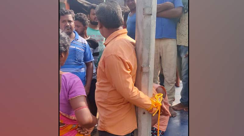 চাকরির নামে লক্ষ লক্ষ টাকা প্রতারণা, অভিযুক্তকে বিদ্যুতের খুঁটিতে বেঁধে রাখল স্থানীয়রা!