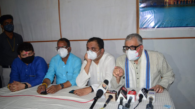 আগরতলায় TMC’র সাংগঠনিক বৈঠকে বাধা! ‘ত্রিপুরাতেও খেলা শুরু’, পালটা তোপ ডেরেকের