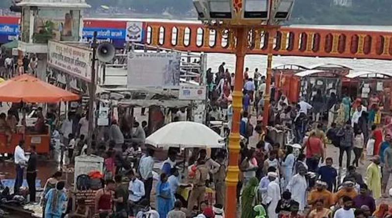 Several Kanwariyas entered Haridwar on Sunday to collect ‘Ganga Jal’ despite ban on entry | Sangbad Pratidin