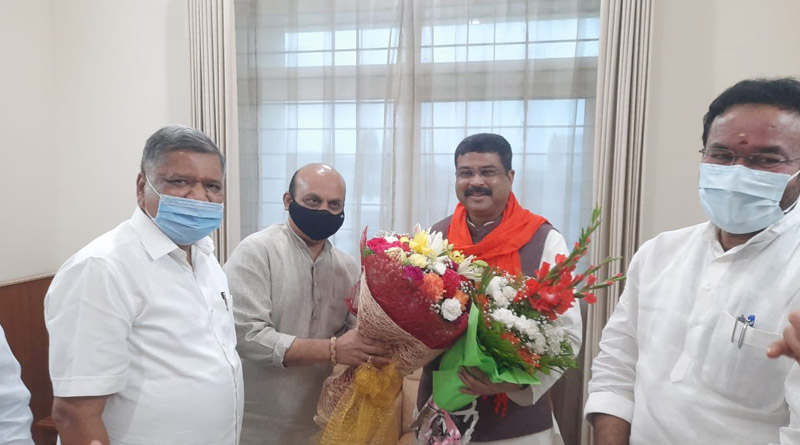 লিঙ্গায়ত নেতাতেই ভরসা! কর্ণাটকের পরবর্তী মুখ্যমন্ত্রীর নাম ঘোষণা BJP’র