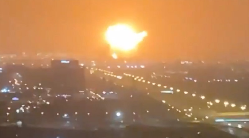 Blast rocks Dubai port causing a large fireball | Sangbad Pratidin