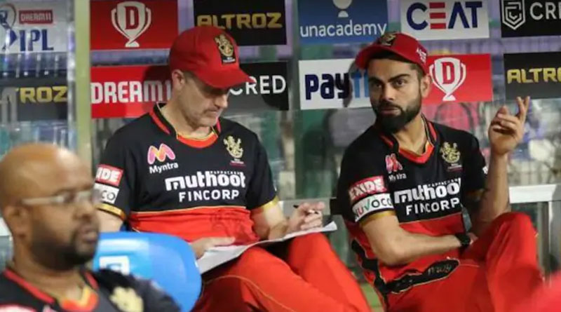 আমিরশাহীতে IPL শুরুর আগেই ধাক্কা খেল RCB, সরে দাঁড়ালেন হেডকোচ সাইমন কাটিচ