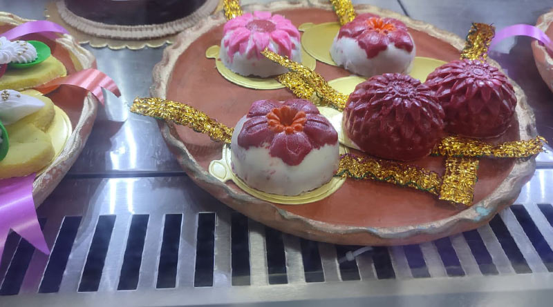 New Rakhi special sweets is attracting people ahead of Raksha Bandhan | Sangbad Pratidin