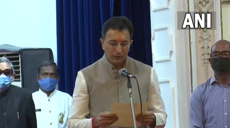 যোগীর মন্ত্রিসভার সম্প্রসারণ, জায়গা পেলেন কংগ্রেস ছেড়ে বিজেপিতে যোগ দেওয়া জিতিন প্রসাদ