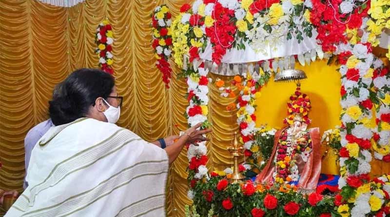 আলিপুরে গণেশ পুজোয় শামিল মুখ্যমন্ত্রী, জেলায় জেলায় সিদ্ধিদাতার আরাধনা, দেখুন ছবি