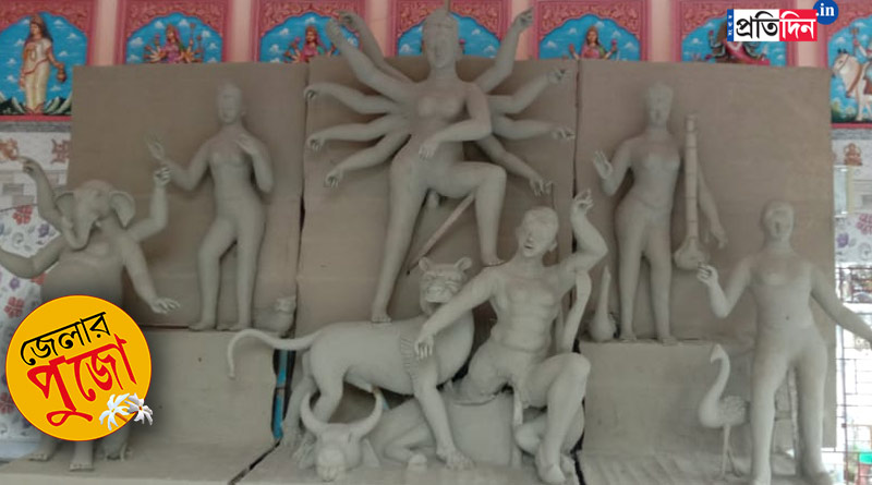 Durga Puja 2021: Preparations for the 400-year-old Puja begin in full swing | Sangbad Pratidin