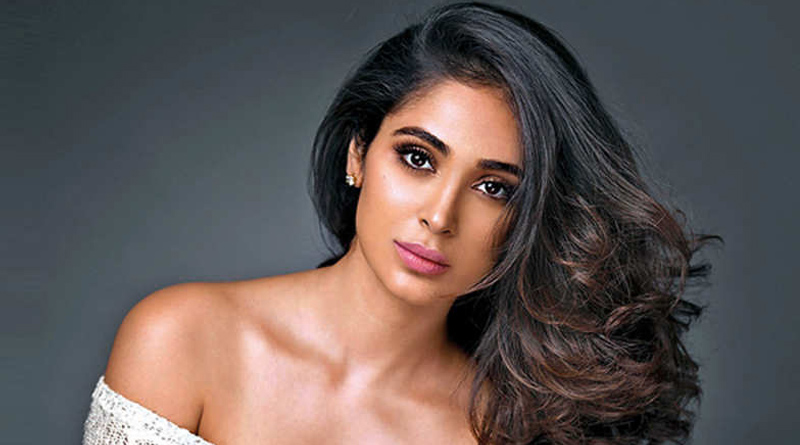 ছুরি দেখিয়ে ভিকি কৌশলের নায়িকার বাড়ি থেকে লুট সাড়ে ৬ লাখ টাকা! পলাতক ৩ দুষ্কৃতী