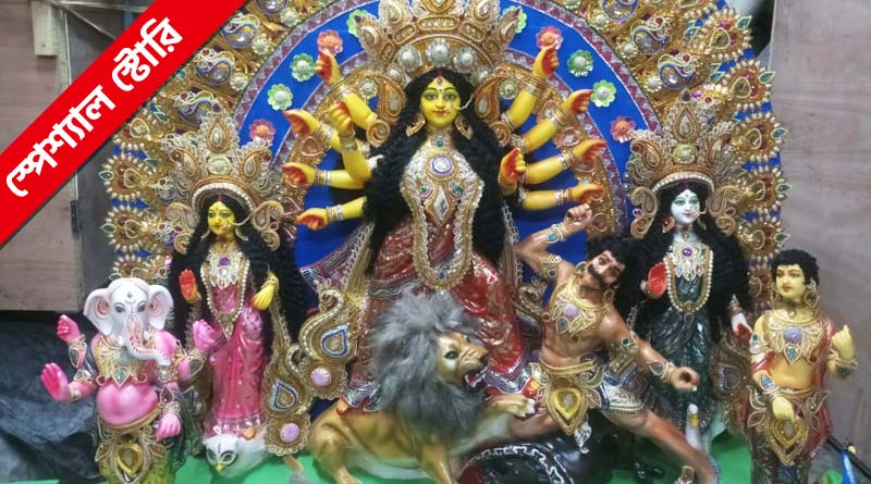 Durga Puja 2021: ভিনদেশে পাড়ি ফাইবার গ্লাসের দুর্গার, কুমোরটুলিতে কীভাবে গড়ে ওঠে এই প্রতিমা?